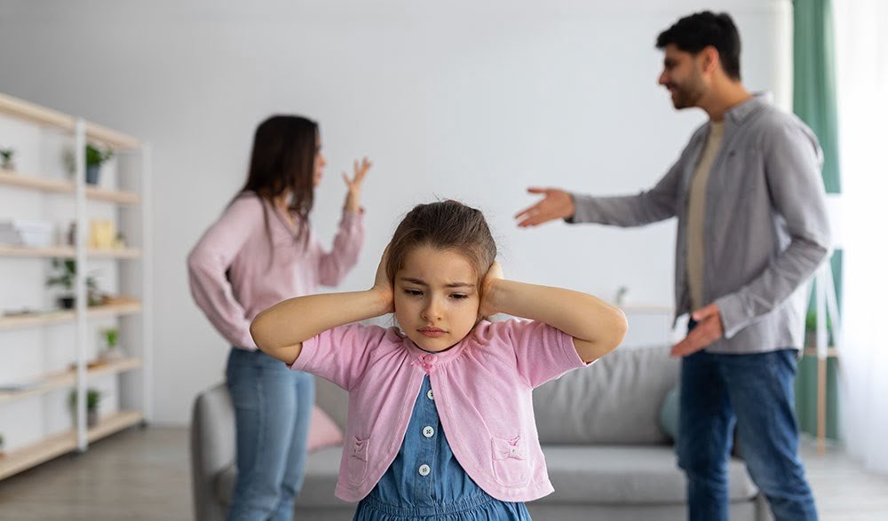 How Childhood Trauma May Affect Adult Relationships