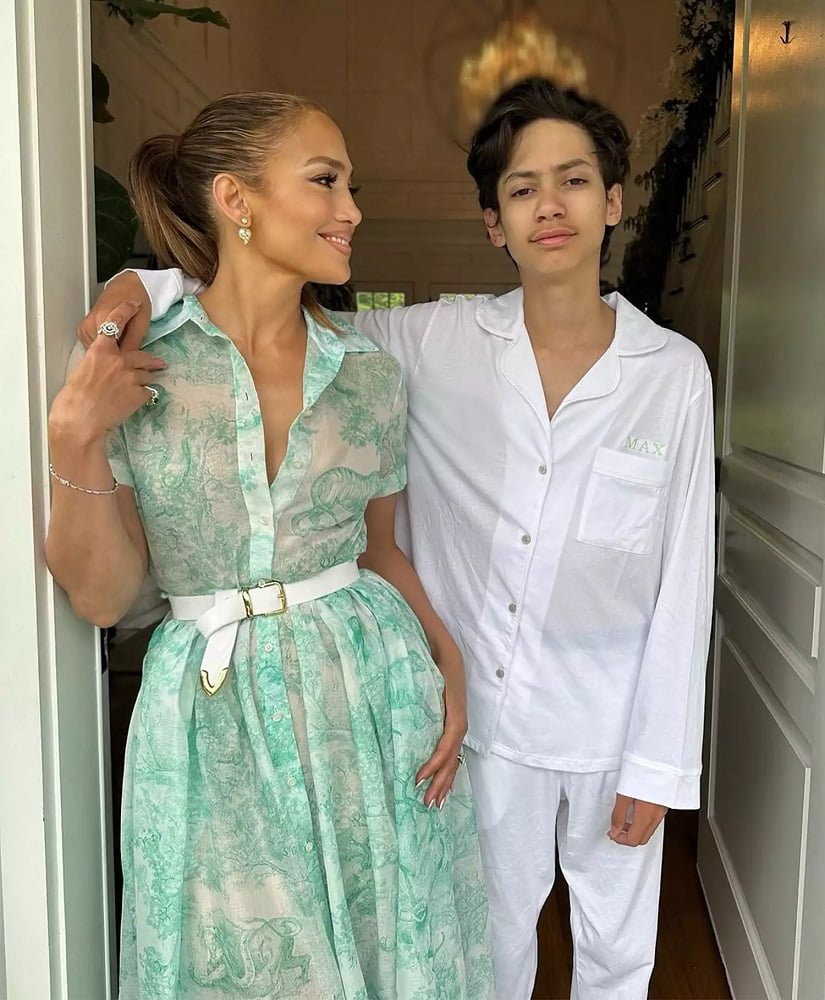 Jennifer Lopez Shares Sweet New Photos with Twins Emme and Max: ‘My Whole Heart’